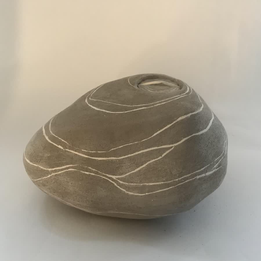 Wasserurne im Atelier